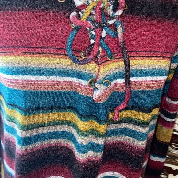 Lily pad Blouse  - Picture 3 of 5